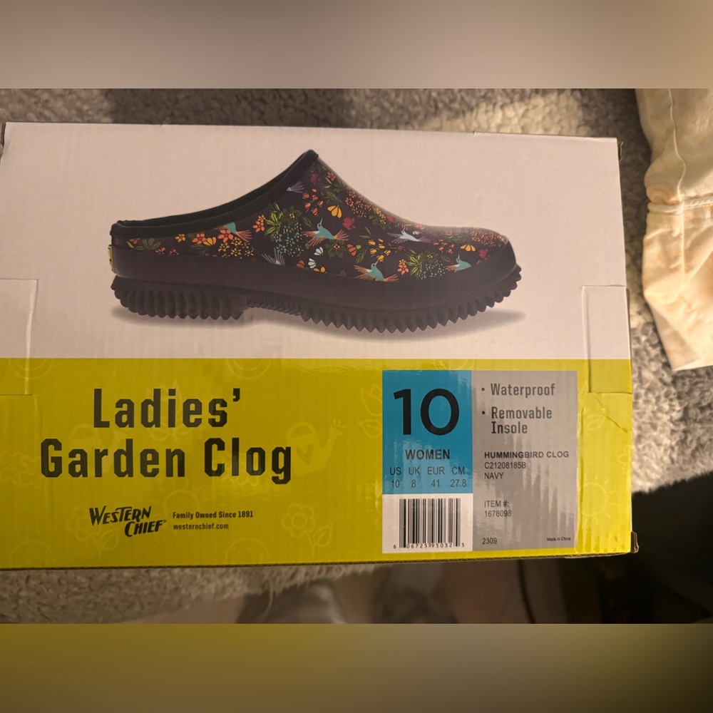 WESTERN CHIEF garden clogs SZ 10